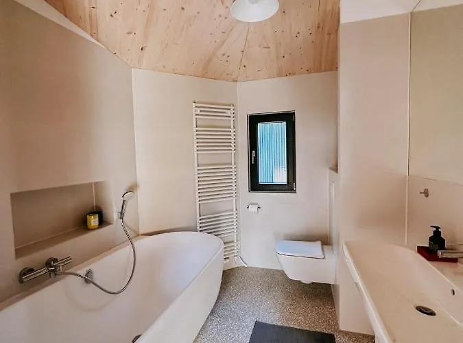 Traumhaftes Am Am Luebbesee In Templin