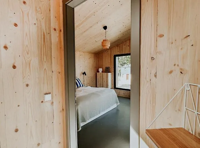 Traumhaftes Am Am Luebbesee In *