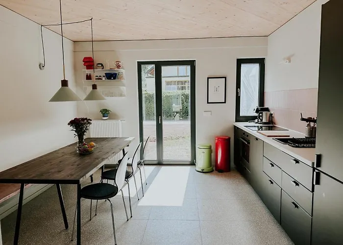 Traumhaftes Am Am Luebbesee In Feriehus Templin